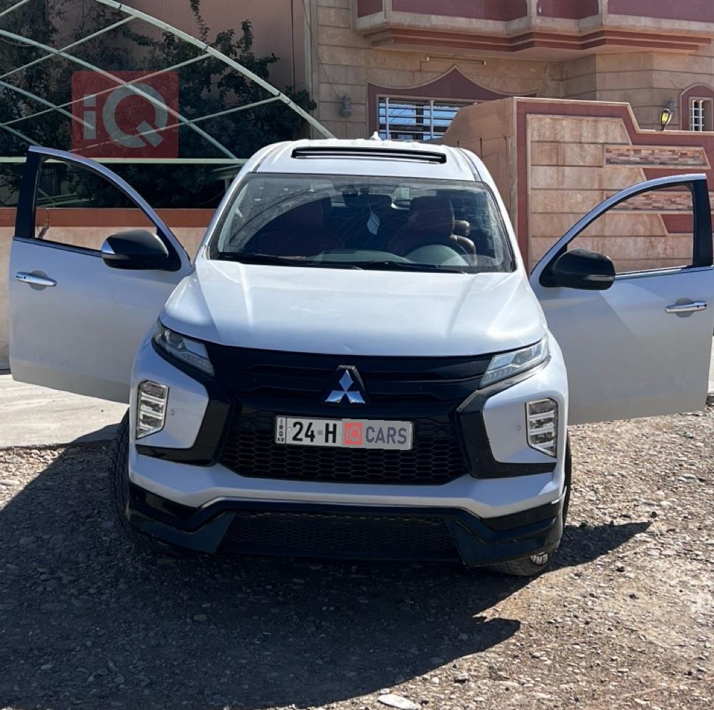 میتسوبیشی پاجیرۆ سپۆرت